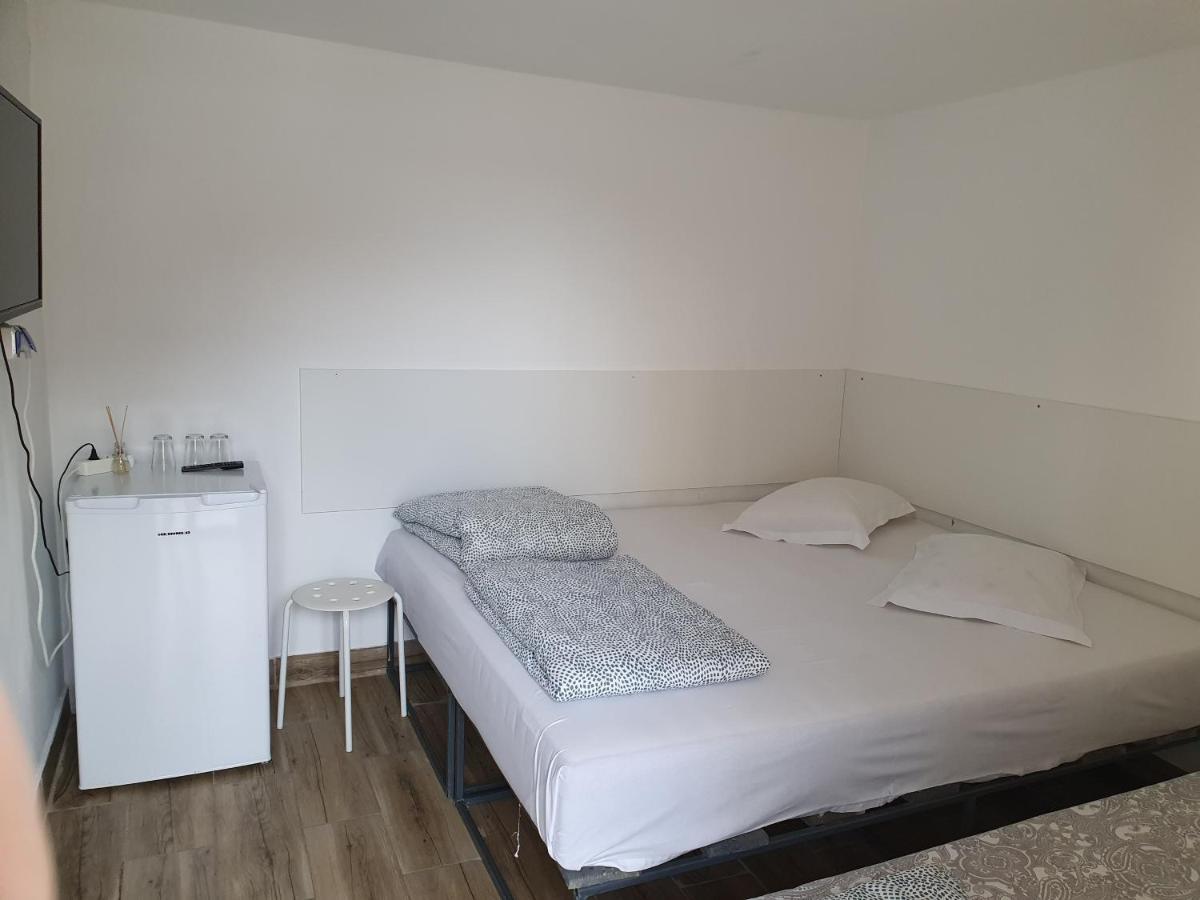 Hostel Nord Poshtel Bukurešť Exteriér fotografie